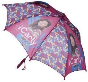 iCarly Umbrella keeps you dry when it rains
