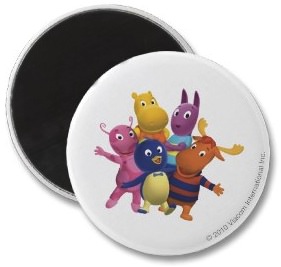 All the Backyardigans on one cool fridge magnet