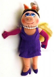 Disney Muppets Miss Piggy 9" Plush character