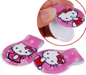 Hello Kitty Magnetic clip bookmark