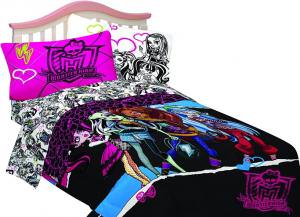 Monster High Ghouls Rule Comforter